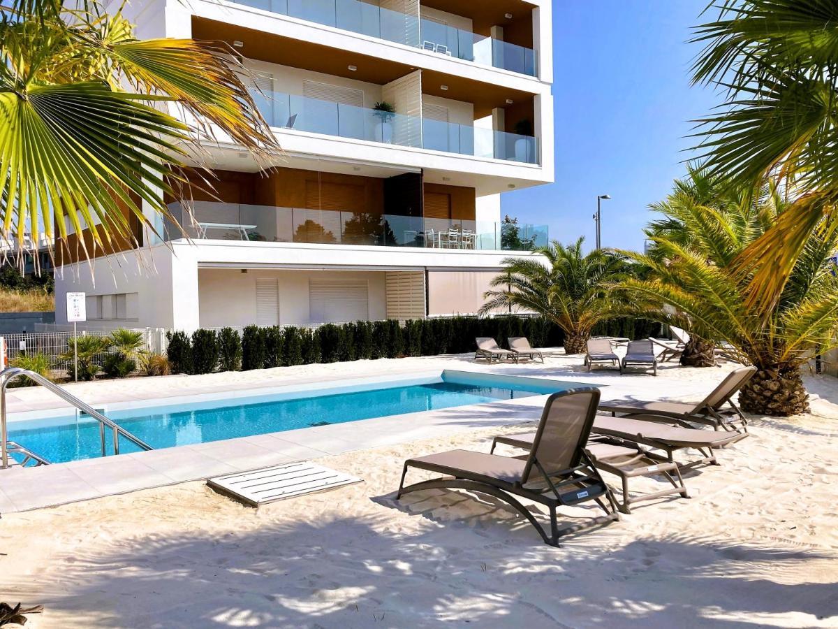 Sun Beach Residence Con Piscina - Piazza Brescia - Adria Holiday Jesolo - Family Apartments Esterno foto