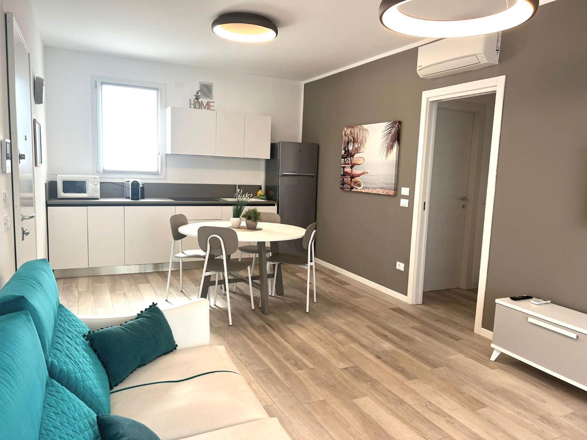 Sun Beach Residence Con Piscina - Piazza Brescia - Adria Holiday Jesolo - Family Apartments Esterno foto