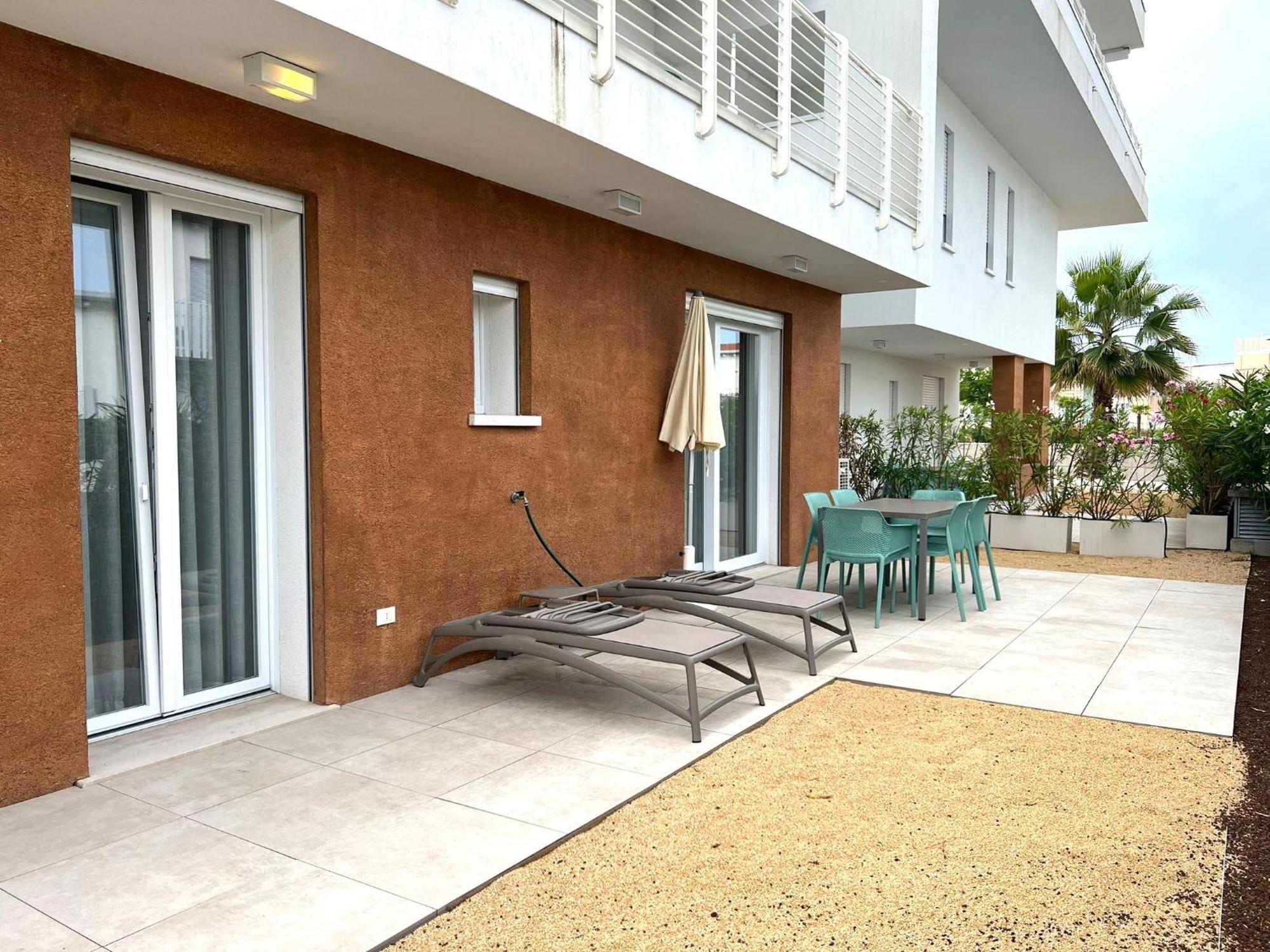 Sun Beach Residence Con Piscina - Piazza Brescia - Adria Holiday Jesolo - Family Apartments Esterno foto